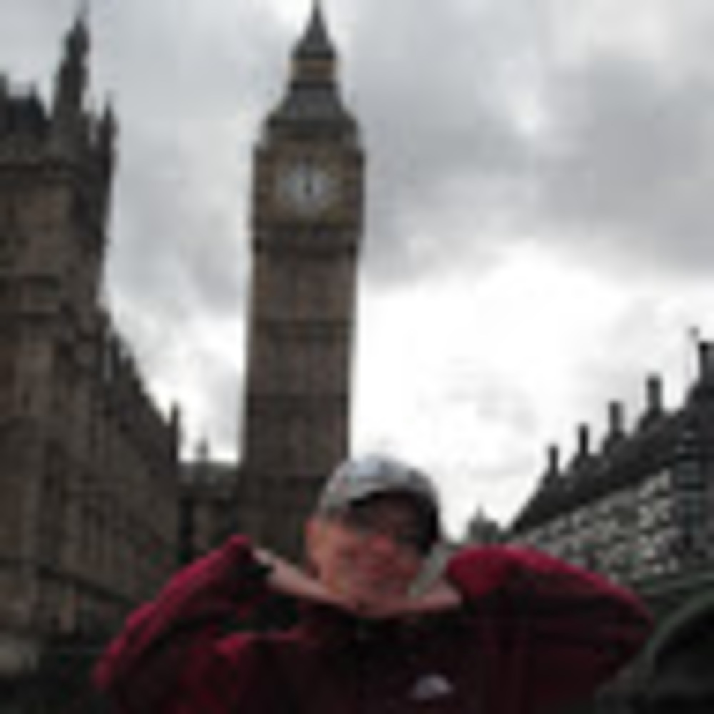 Meet your Posher, Kelly